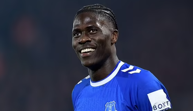 David Moyes 'wants Everton's Amadou Onana to replace Declan Rice this summer - Bóng Đá