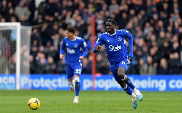 Everton could now sell their ‘scary’ midfielder with Chelsea and Newcastle keen - Bóng Đá