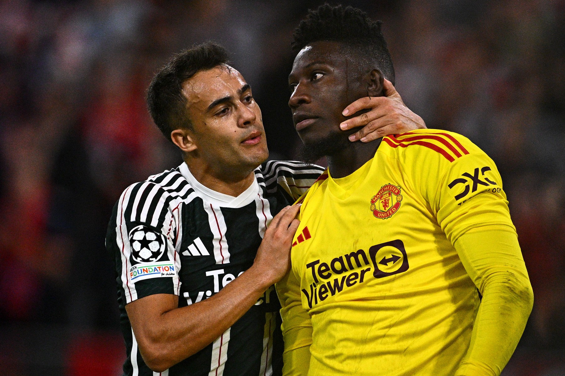 MU khủng hoảng: Erik ten Hag là nạn nhân chính mình - Bóng Đá