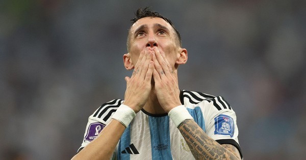 Hóa ra cơn ác mộng của M.U lại là người giúp Messi thành GOAT - Bóng Đá