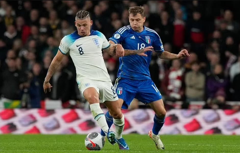 Kalvin Phillips 'could join Harry Kane at Bayern Munich  - Bóng Đá