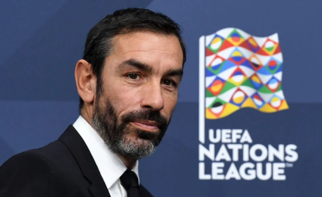 Arsenal legend Robert Pires names five teams that will challenge for the Premier League title next season - Bóng Đá