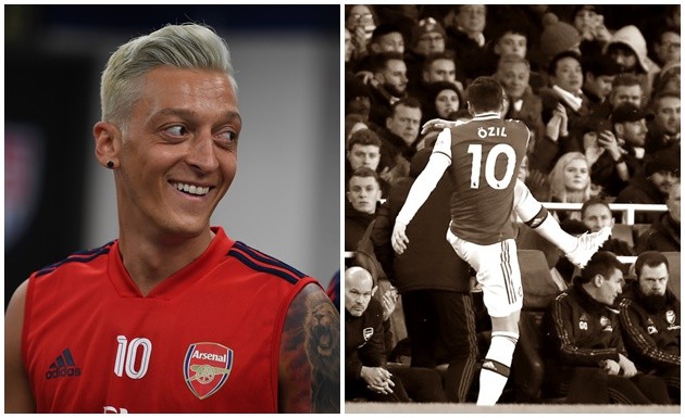 Ozil hành xử thế nào khi bị Arteta thay ra? - Bóng Đá