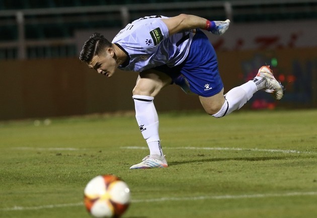 Hoàng Đức chia tay Asian Cup; Nhân tố Việt kiều tiếp theo nối gót Nguyễn Filip - Bóng Đá