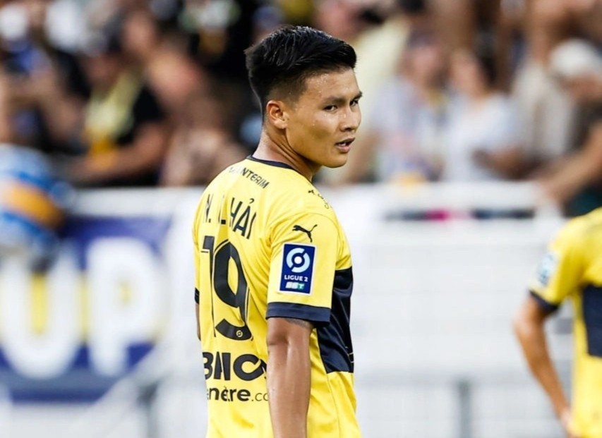 Kịch bản nào khiến Pau FC xuống hạng? - Bóng Đá