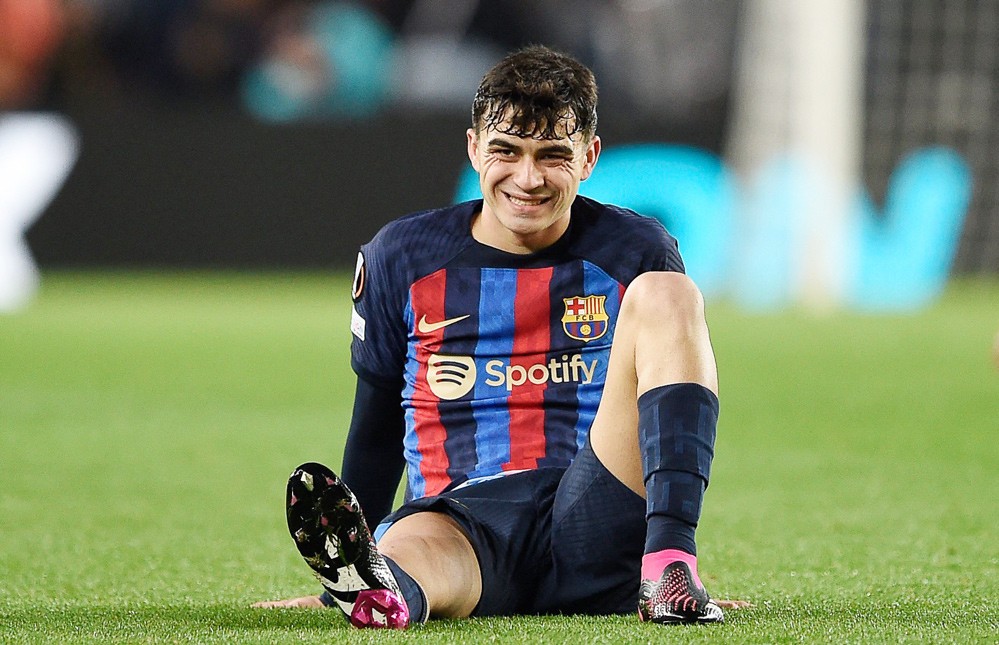 Barca cần Pedri “bền bỉ” hơn - Bóng Đá