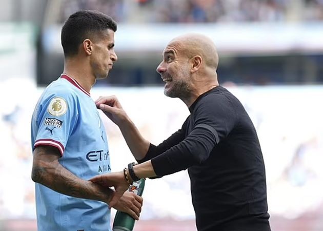 Pep đã mở lời, Man Utd còn chờ gì mà không mua Cancelo? - Bóng Đá