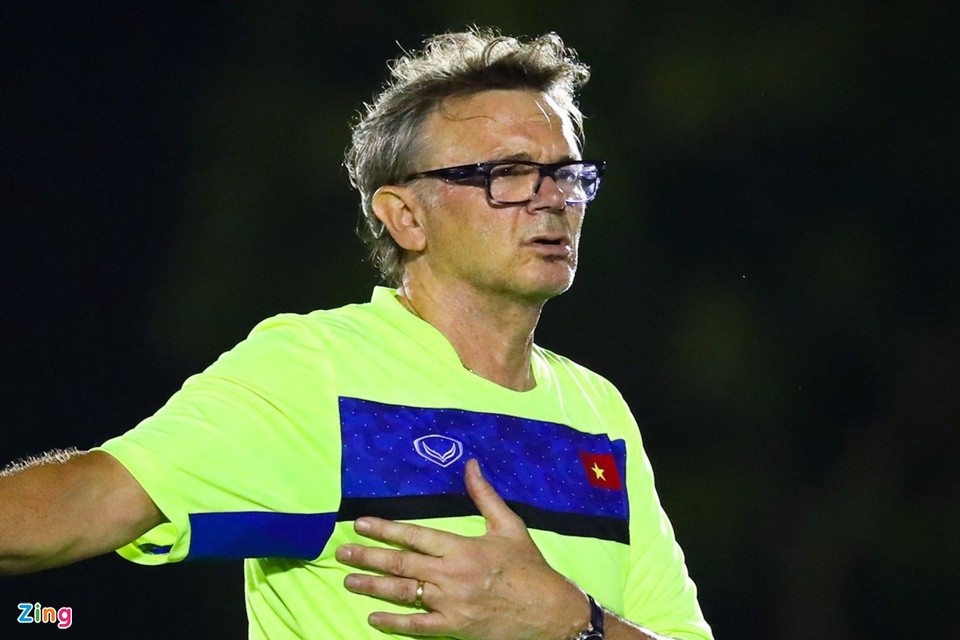 CĐV nổi giận với sự vô cảm của Mudryk, Felix - Bóng Đá