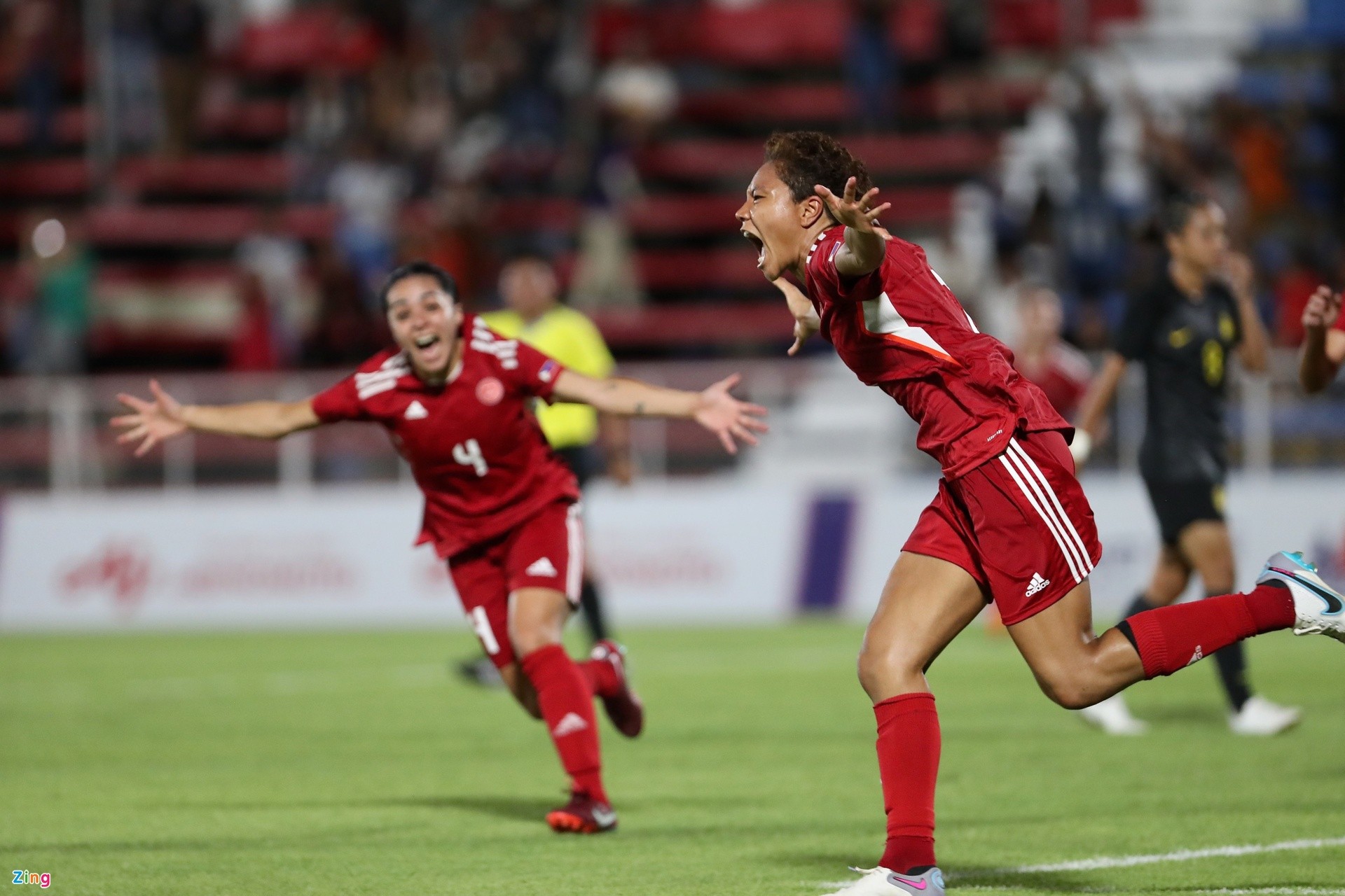 Ngôi sao gốc Mỹ giải cứu tuyển Philippines ở phút 90+6 - Bóng Đá