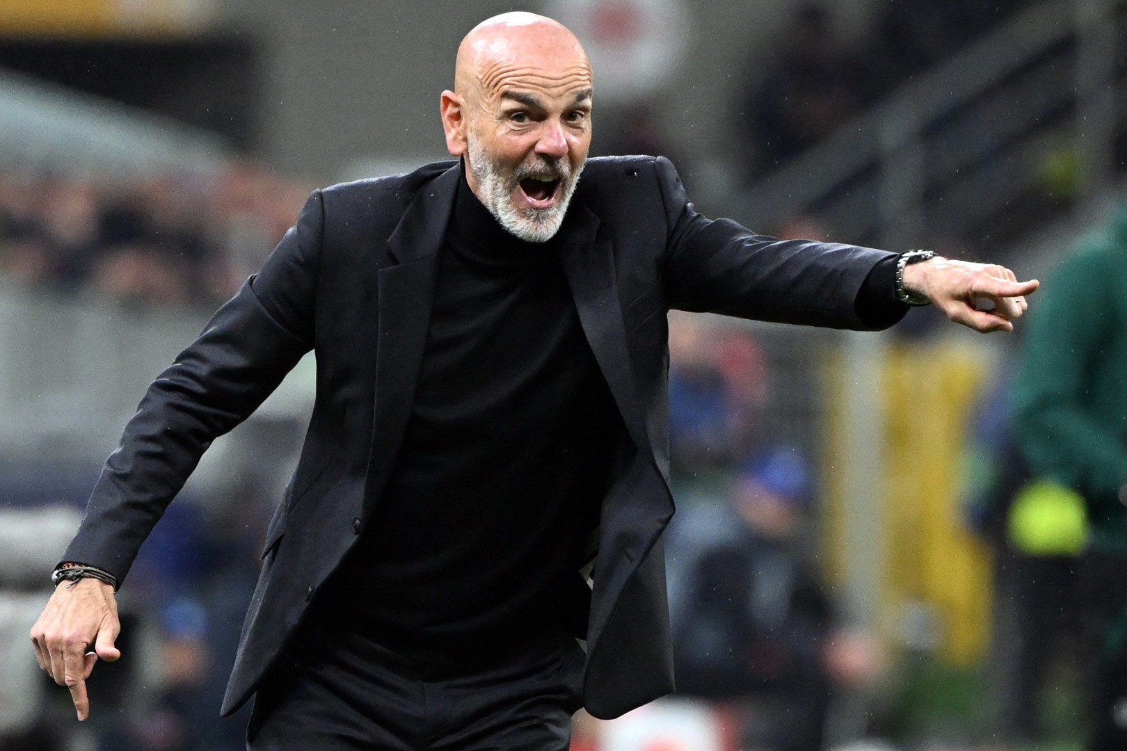 HLV Pioli tiếc vì Milan không thắng đậm Napoli - Bóng Đá