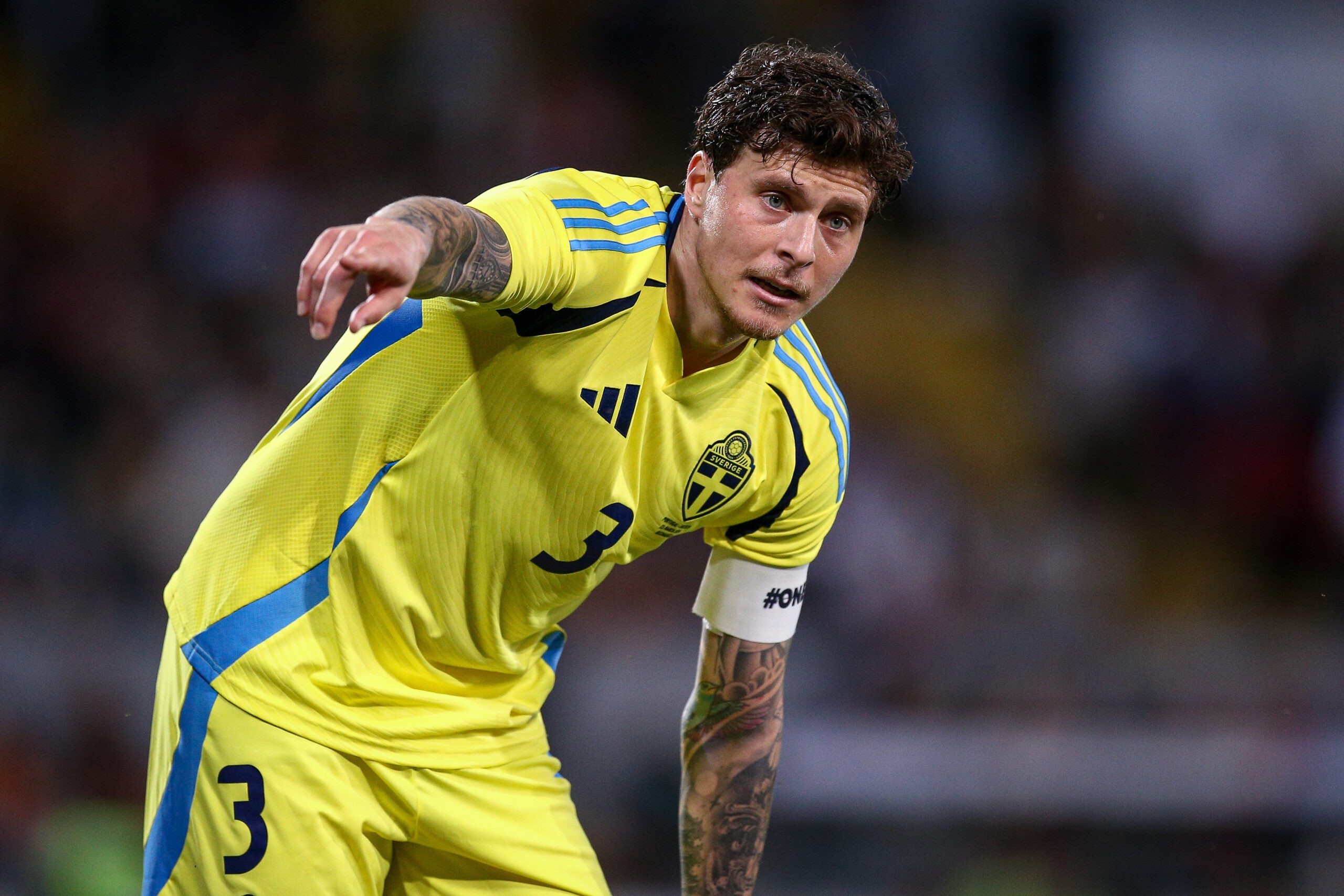 Man Utd defender Victor Lindelof shines in Sweden’s 1-0 win over Albania - Bóng Đá