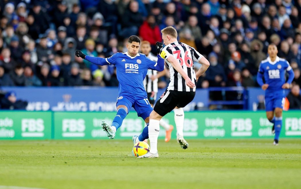 Quá bùng nổ! Newcastle hủy diệt cựu vương, chiếm top 2 của Man City - Bóng Đá