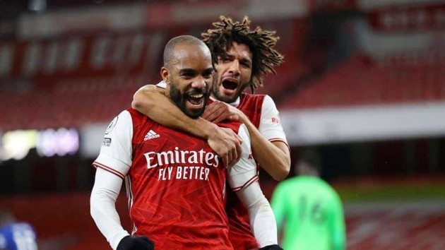 Xhaka's free kick goal and Jorginho's missed penalty made them successors of Henry and Lampard  - Bóng Đá