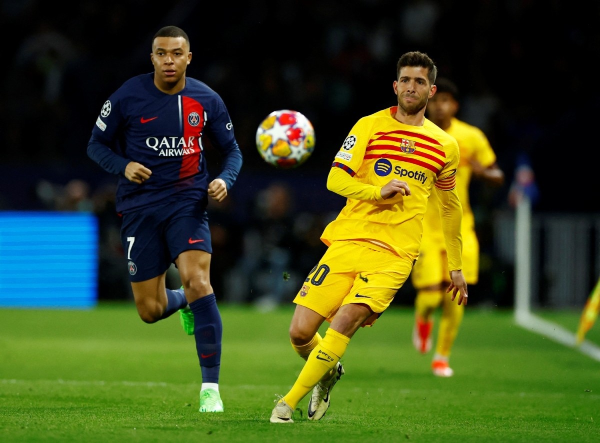 Pedri reveals what Xavi told him before coming on for Barcelona against PSG - Bóng Đá