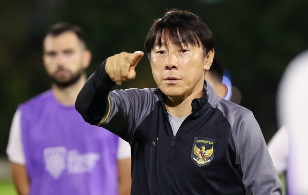 Diễn biến mới vụ thầy Park gia nhập TP.HCM; HLV Shin Tae-yong có thể bị sa thải - Bóng Đá
