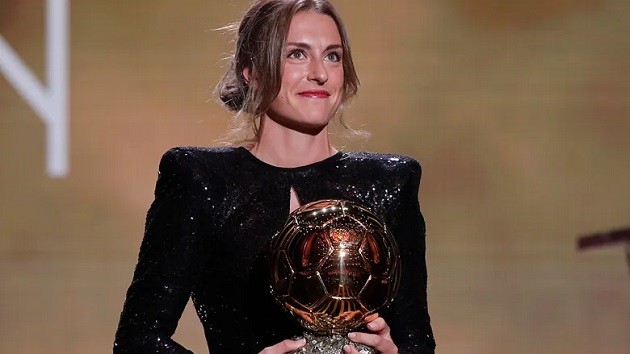 Alexia Putellas - Bóng Đá