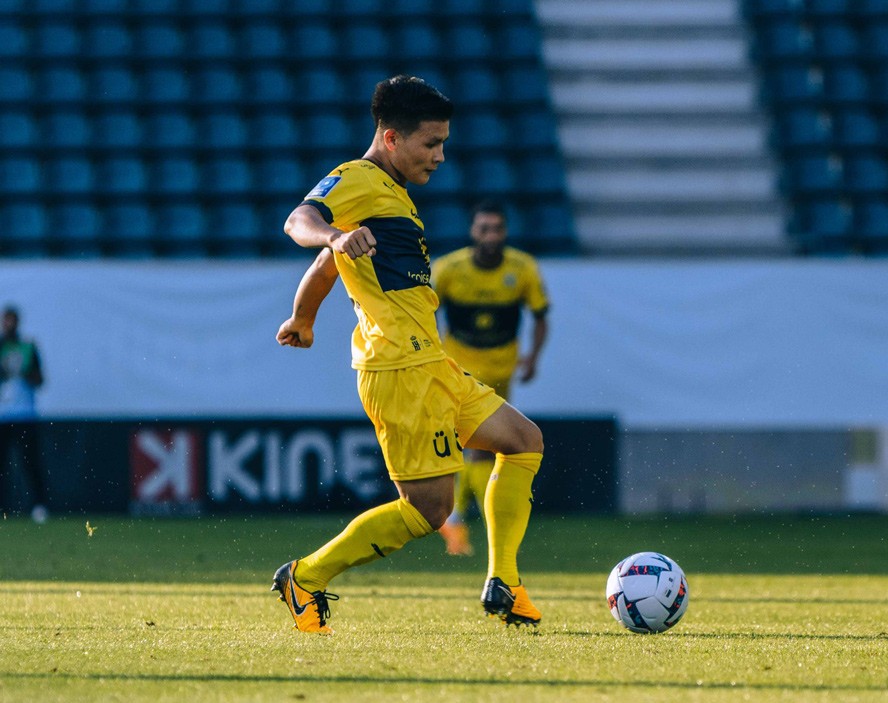 Quang Hải muốn rời Pau FC: Phải mưu sao cho thành - Bóng Đá