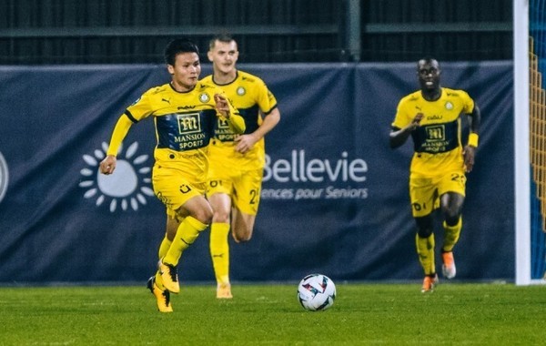 Cựu binh Arsenal gia nhập CAHN; Quang Hải tỏa sáng trên đất Pháp - Bóng Đá