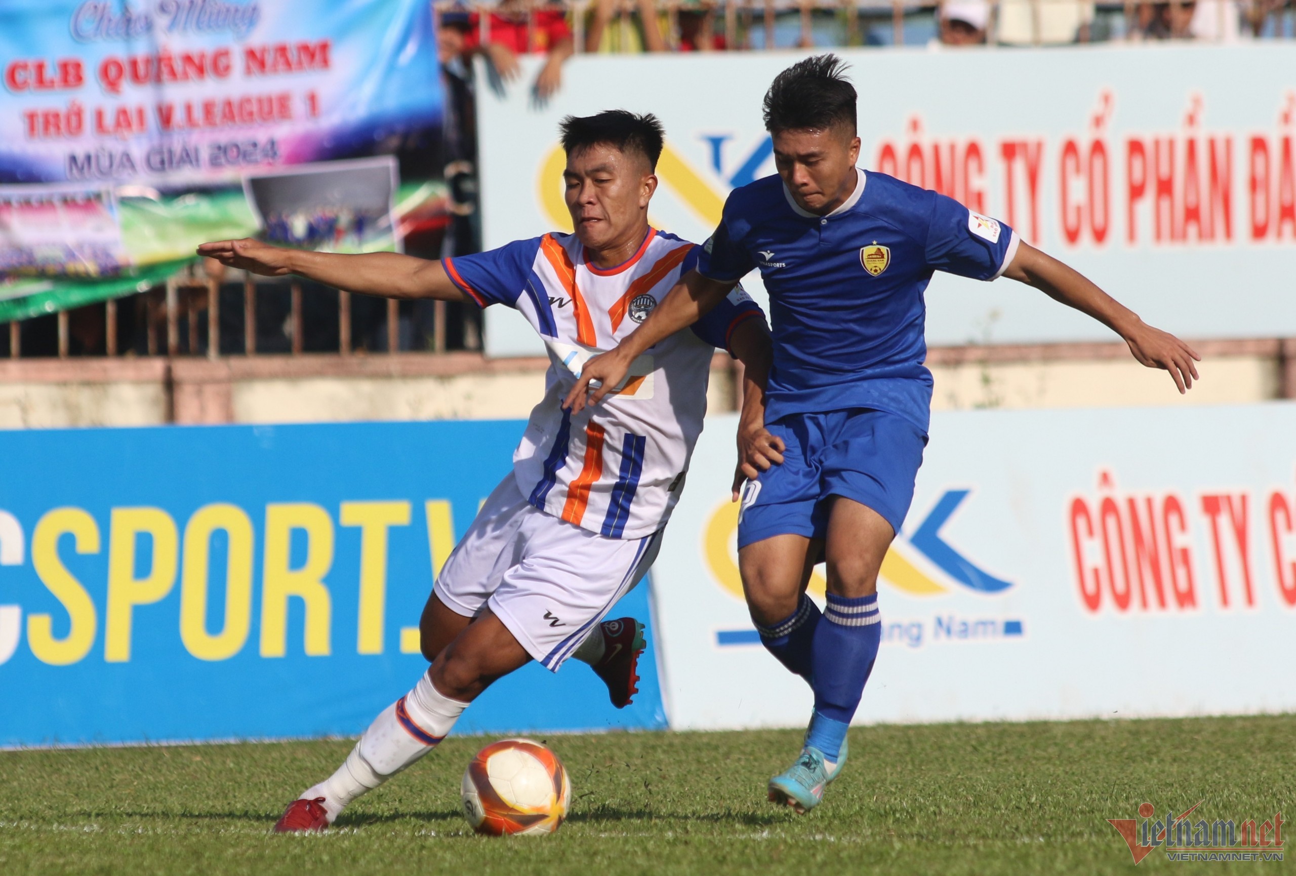 Quảng Nam vô địch giải hạng Nhất, trở lại V-League - Bóng Đá