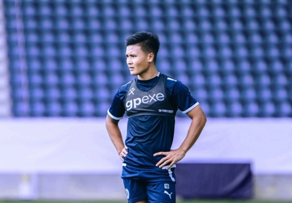 Chuyên gia Phan Anh Tú: 'Pau là đội trụ hạng, không hợp với Quang Hải' - Bóng Đá