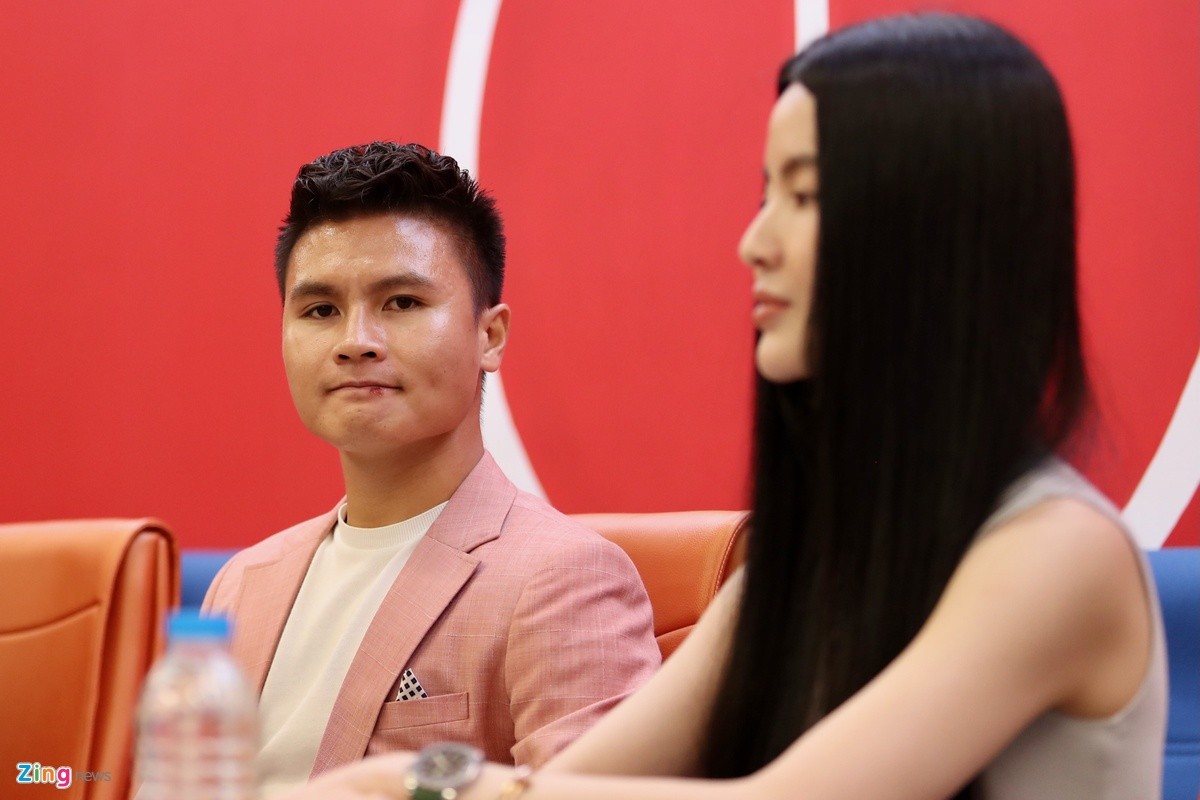 Quang Hải rạng rỡ trong ngày trở lại V.League - Bóng Đá