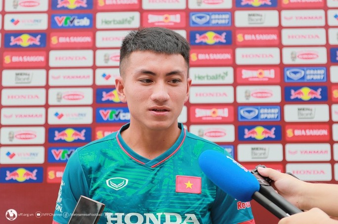 Sao trẻ Hoàng Anh Gia Lai quyết bảo vệ 