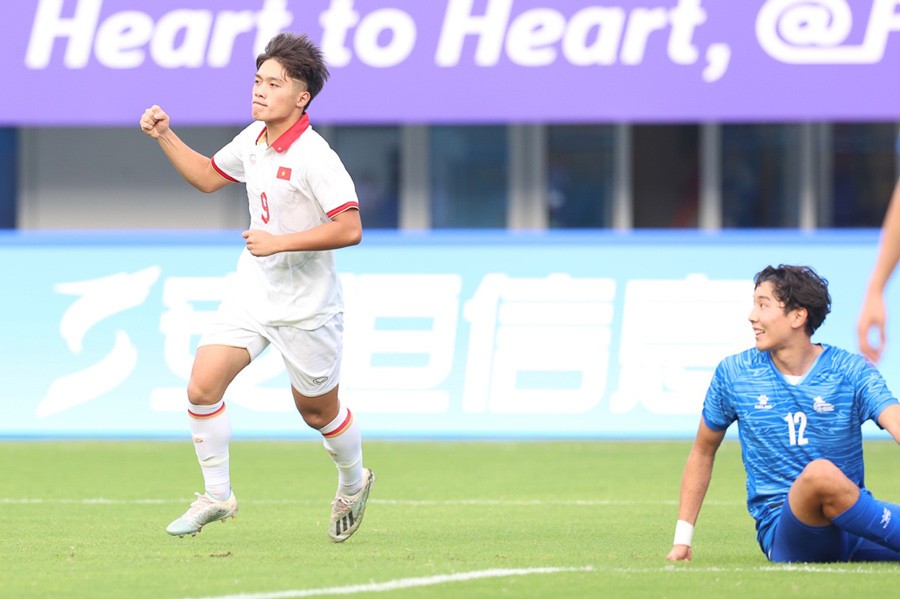 Cầu thủ trẻ ở Asiad 19: Ấn tượng Olympic Việt Nam - Bóng Đá