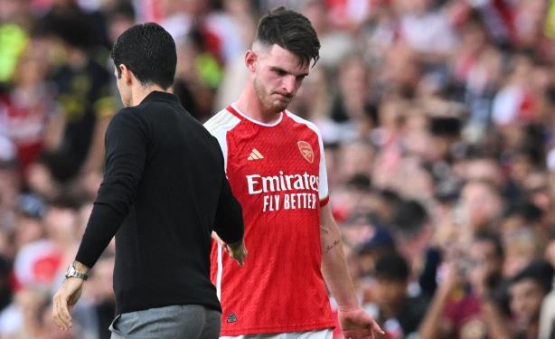 Noel Gallagher doesn’t rate Arsenal’s chances at Premier League glory and reckons Manchester United are Manchester City’s biggest rivals this season. - Bóng Đá