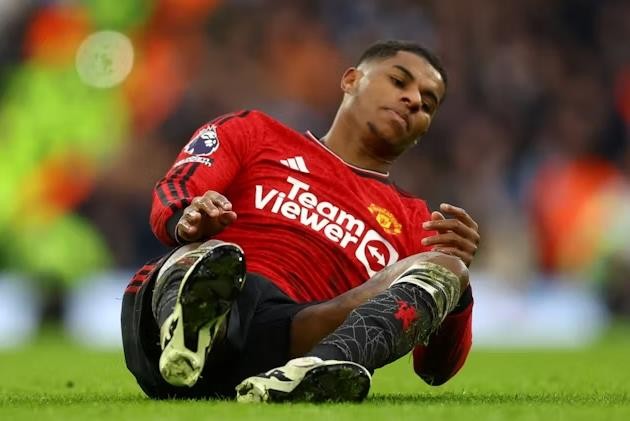 Manchester United's Erik ten Hag provides Marcus Rashford, Jonny Evans injury update - Bóng Đá