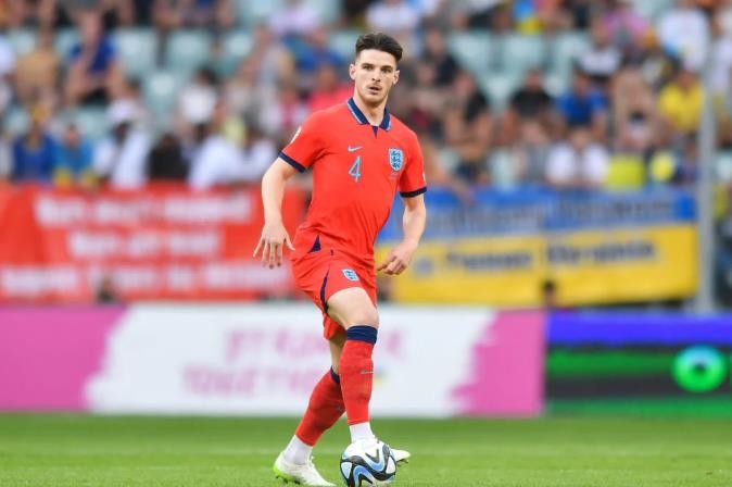  Jill Scott  Pundit says Arsenal have one ‘complete’ player in their squad now Rice - Bóng Đá