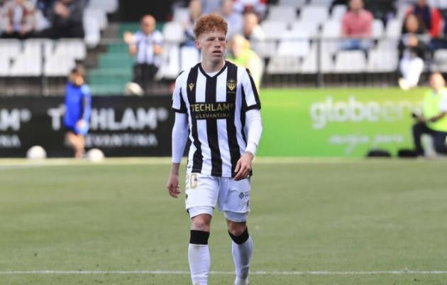 Real Madrid Signs New Player, Reports Local Media - De Leon - Bóng Đá