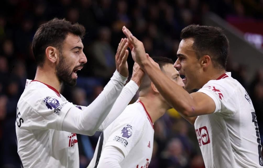 Fabrizio Romano says Manchester United impressed with new signing’s ‘fantastic attitude’ Reguilon - Bóng Đá