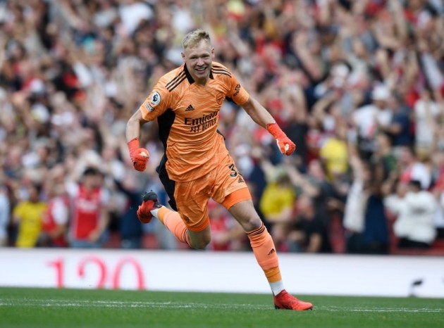 'It's great to see': Sol Campbell now thinks Arsenal made a brilliant signing this summer - Bóng Đá