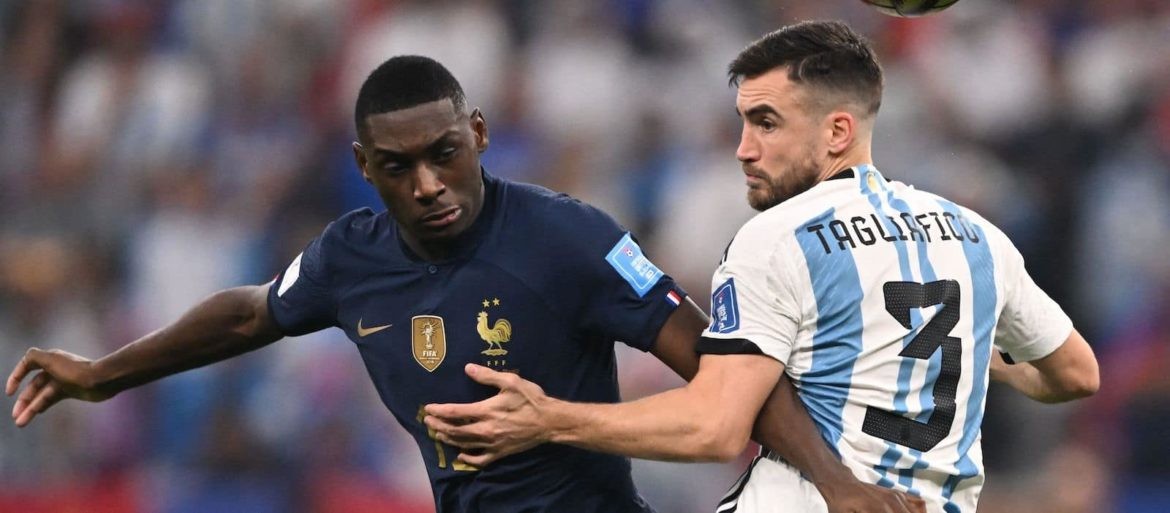 Fabrizio Romano claims Manchester United must make a ‘crazy bid’ to land Randal Kolo Muani - Bóng Đá