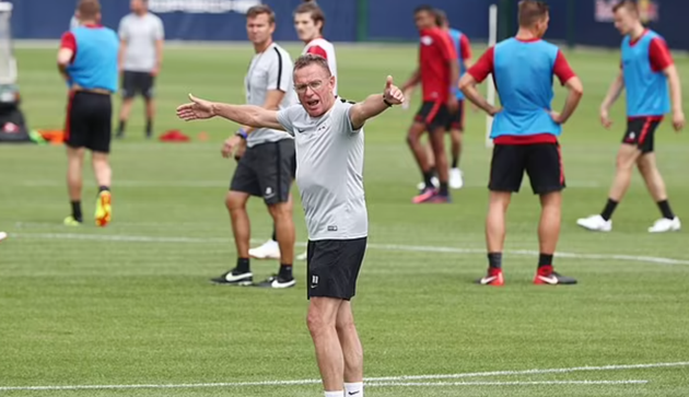 Paul Ince says Ralf Rangnick must improve Aaron Wan-Bissaka and Luke Shaw  - Bóng Đá