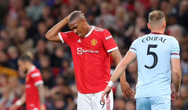 Ralf Rangnick reveals that he has NOT spoken with Anthony Martial - Bóng Đá