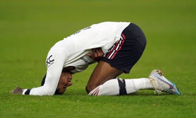 Three Man Utd moments missed as Erik ten Hag rages on touchline and Antony reacts - Bóng Đá