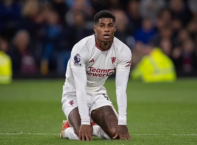 Pep Guardiola privately names the only Man United star good enough to play for Man City – sources - Bóng Đá