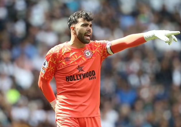 Tottenham want to sign Brentford goalkeeper David Raya for £20m this summer - Bóng Đá