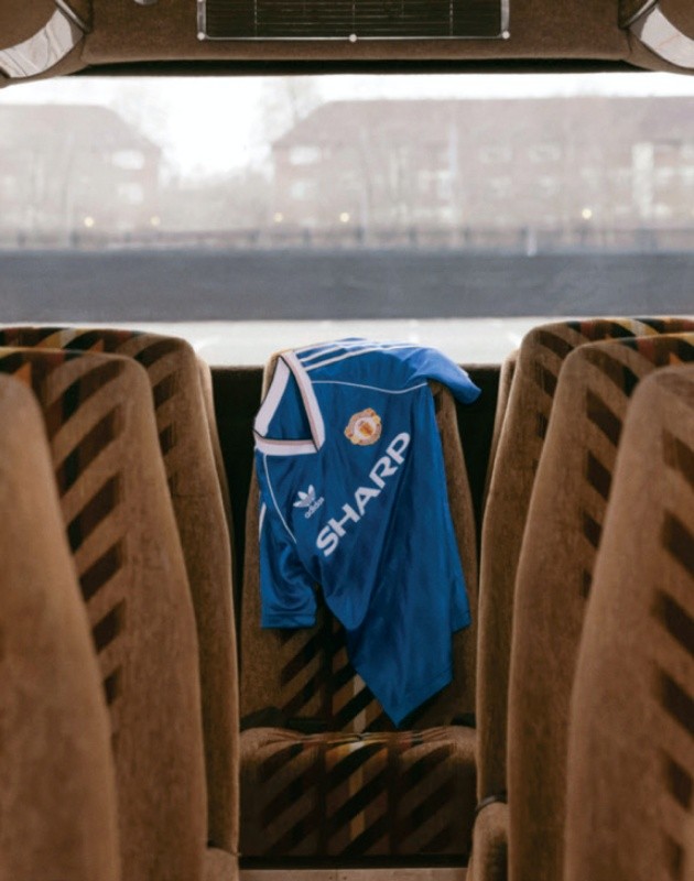 Man Utd tung mẫu áo cực chất - Bóng Đá