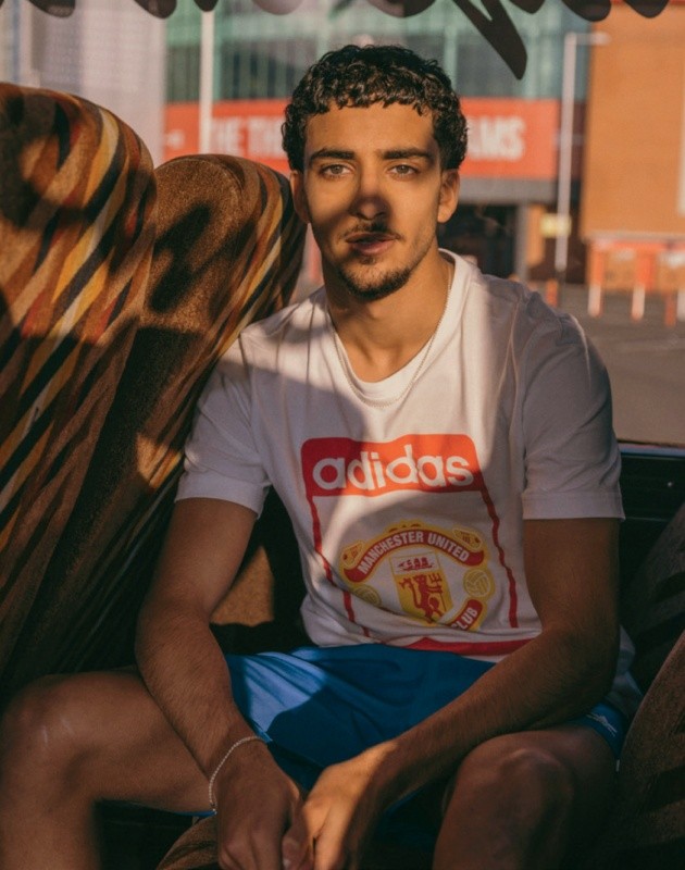 Man Utd tung mẫu áo cực chất - Bóng Đá