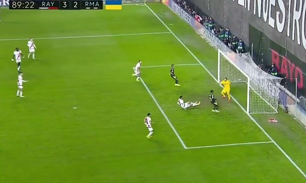 Ancelotti ngậm trái đắng với kế hoạch số 9  - Bóng Đá
