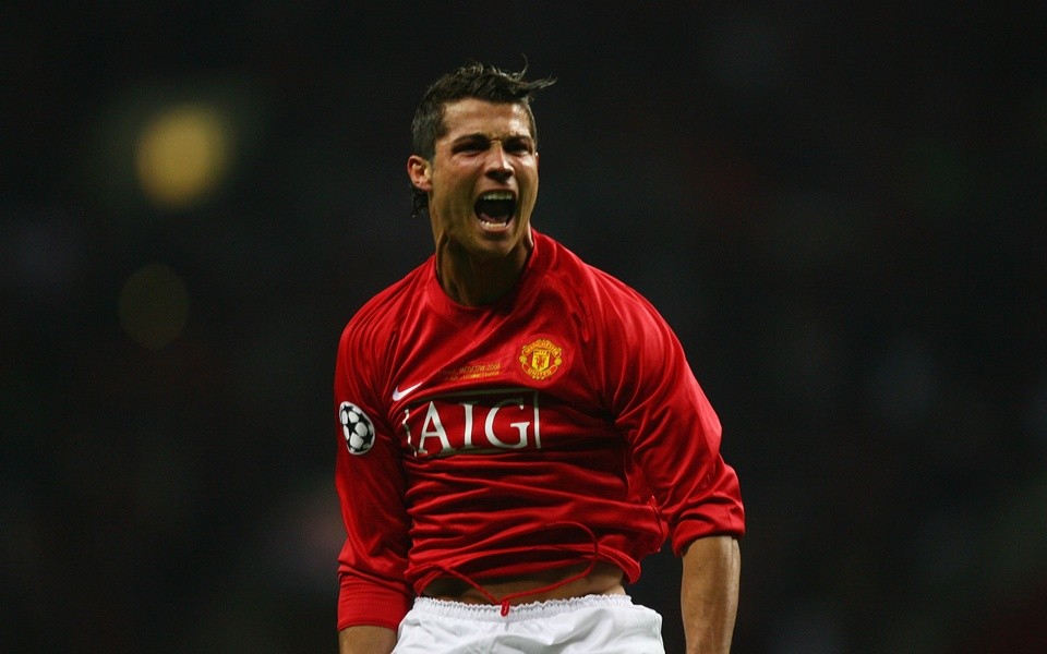 Ronaldo từng khóc vì hiếu thắng tại MU - Bóng Đá