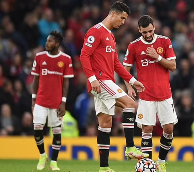 'It DOES come down to the coaching team': Gary Neville FINALLY criticises his 'mate' Solskjaer - Bóng Đá