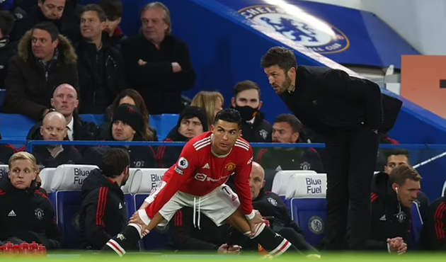 Roy Keane and Jamie Carragher descend into FURIOUS row as Sky Sports pundits clash over Cristiano Ronaldo - Bóng Đá