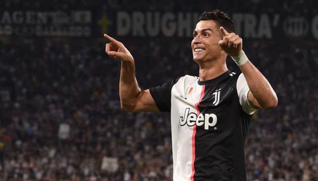 Joao Mario hé lộ khả năng Ronaldo sang Nga thi đấu - Bóng Đá