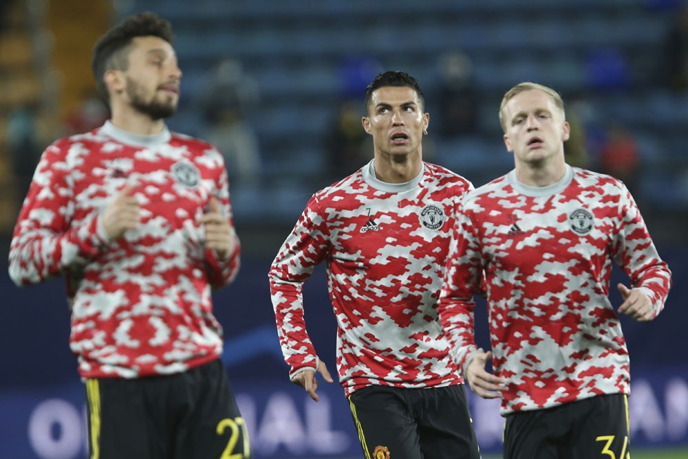 Romano on Alex Telles - Bóng Đá