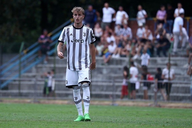 ARSENAL MAY HAVE TO SACRIFICE SALIBA OR MARTINELLI FOR JUVENTUS MIDFIELDER - Bóng Đá