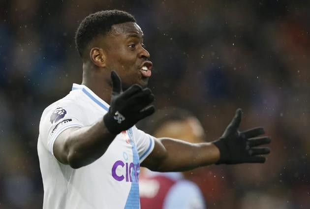 Man United and Spurs make moves to sign Premier League defender Guehi  - Bóng Đá