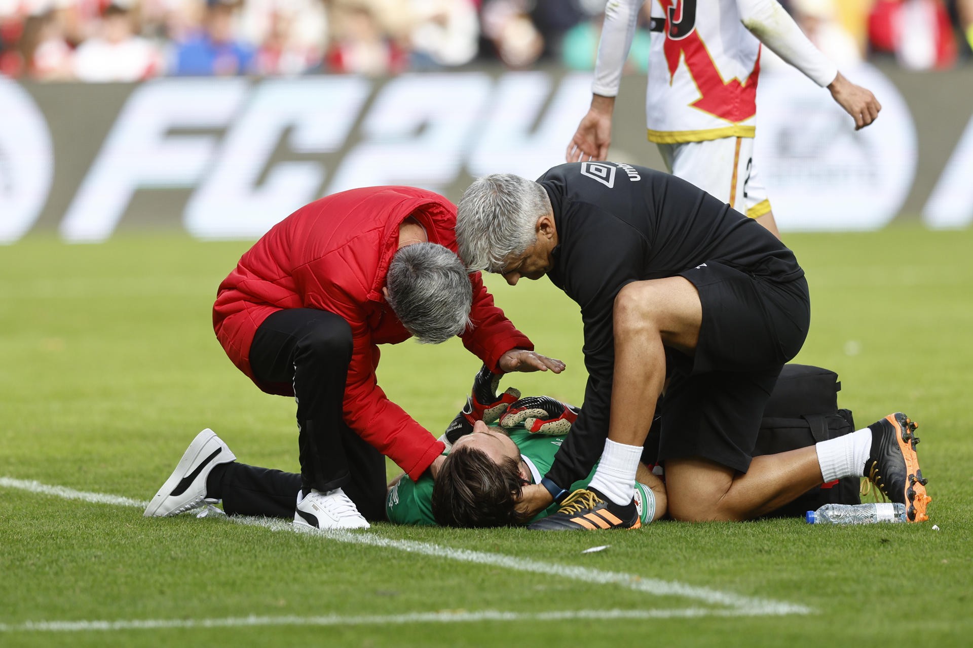 Girona độc chiếm đỉnh bảng La Liga, bỏ xa Real 5 điểm - Bóng Đá